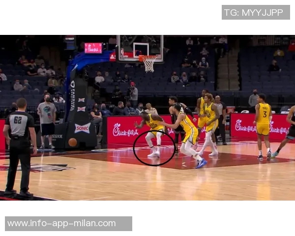 昔日冠军后卫普尔半场表现亮眼贡献11分3板3断展现高难度进攻能力 昔日冠军后卫普尔半场表现亮眼贡献11分3板3断展现高难度进攻能力